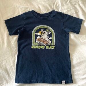 Kid dangerous navy snowman tee sz 6/7